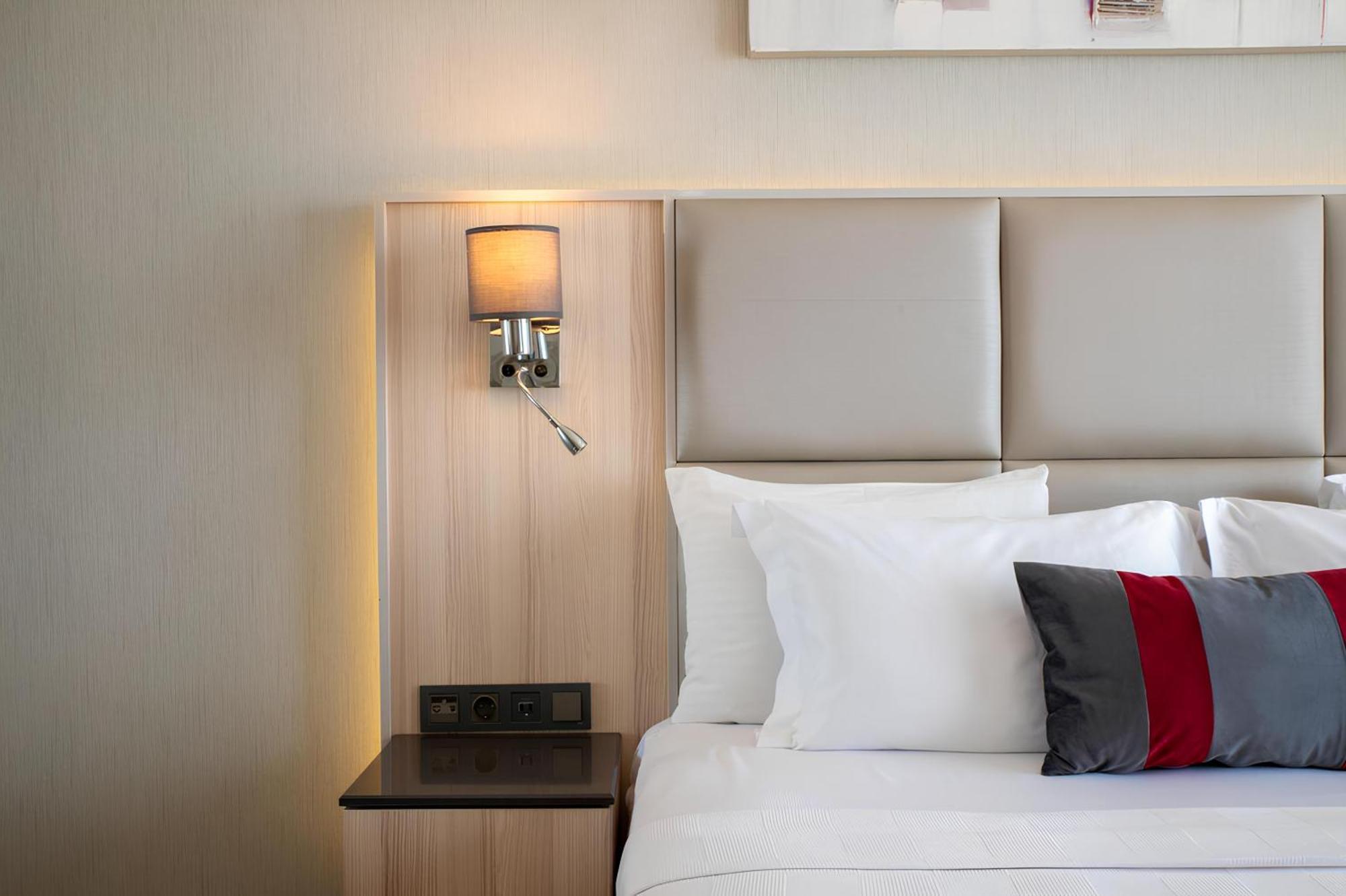 Ramada By Wyndham Fethiye Oludeniz (Adults Only) Exterior foto