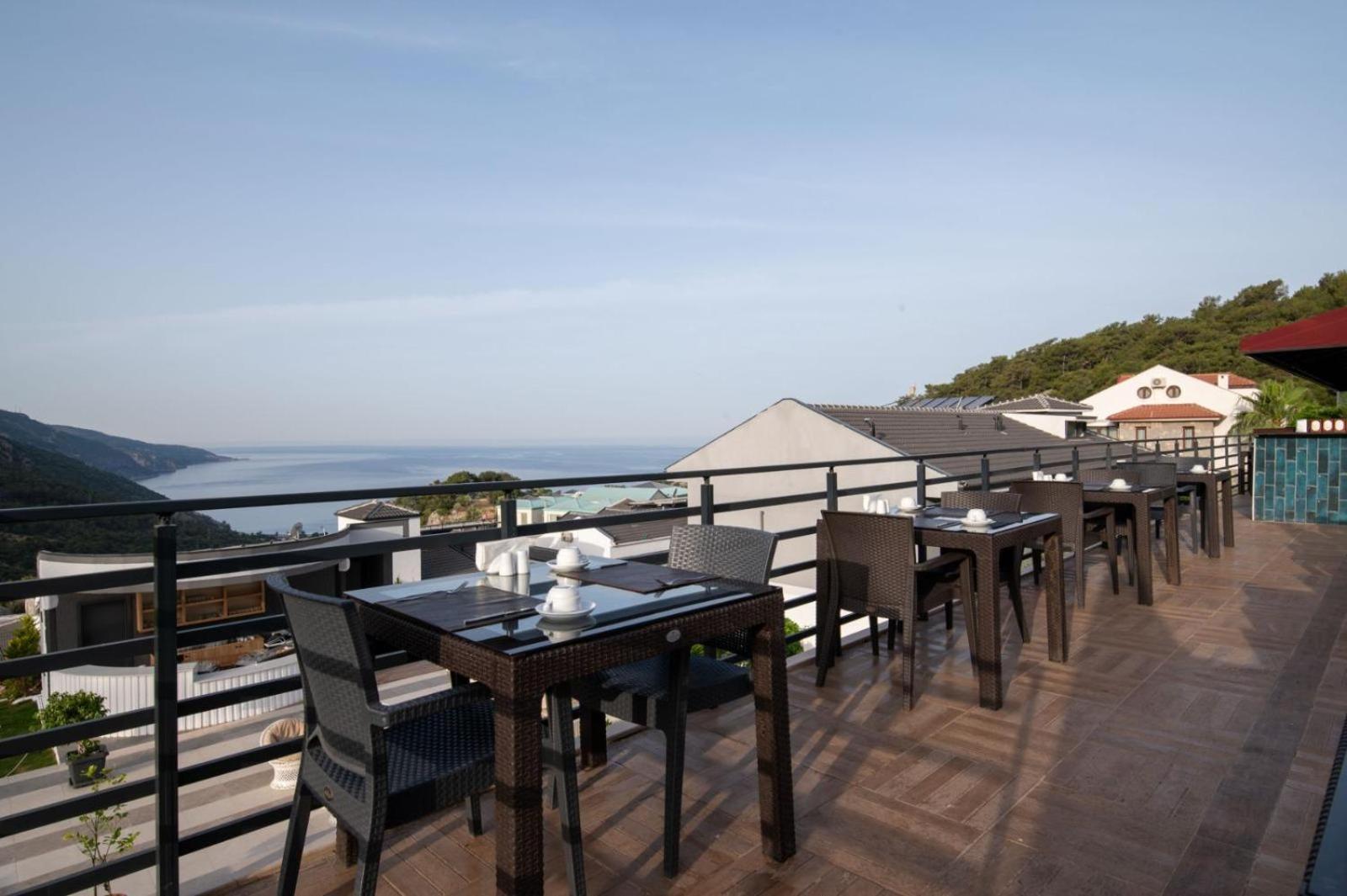 Ramada By Wyndham Fethiye Oludeniz (Adults Only) Exterior foto