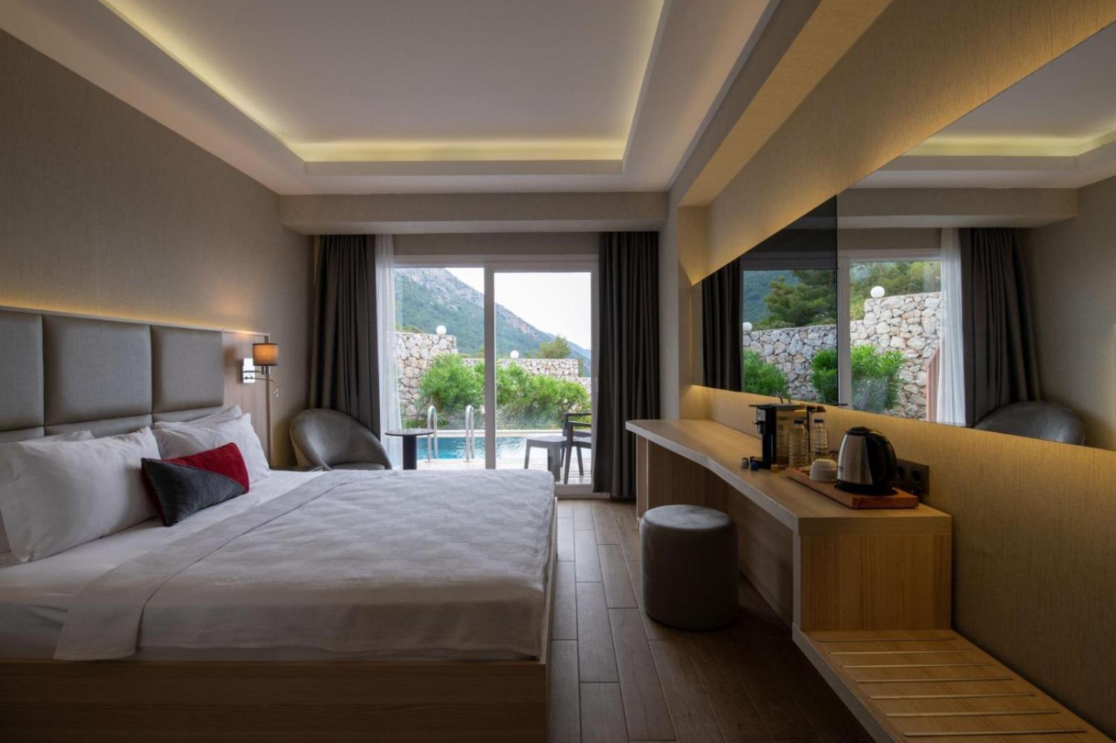 Ramada By Wyndham Fethiye Oludeniz (Adults Only) Exterior foto