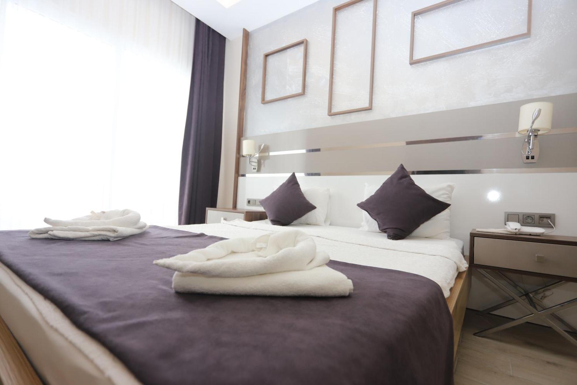 Ramada By Wyndham Fethiye Oludeniz (Adults Only) Exterior foto
