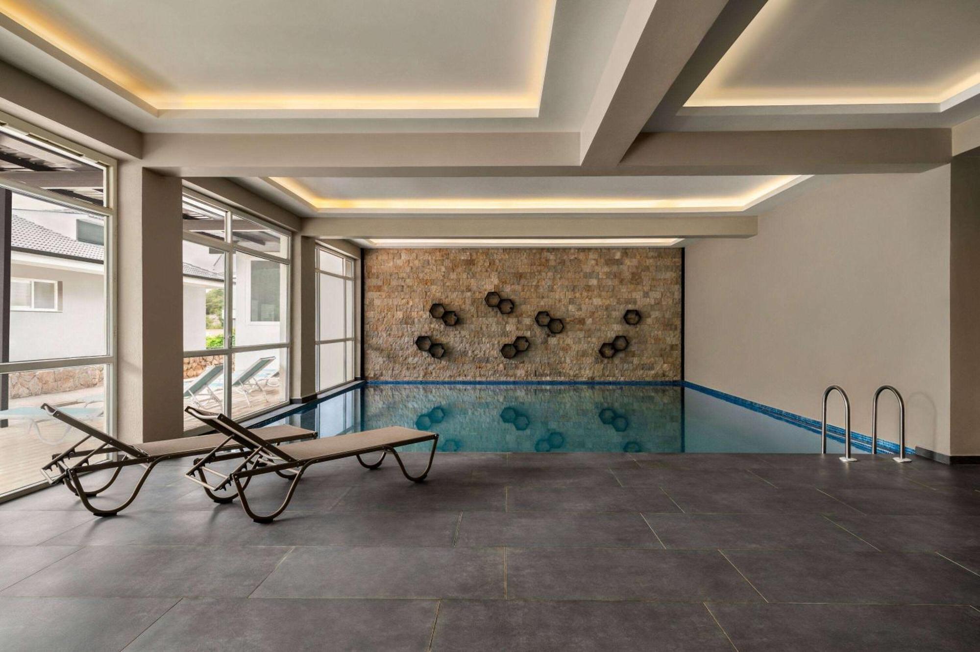 Ramada By Wyndham Fethiye Oludeniz (Adults Only) Exterior foto