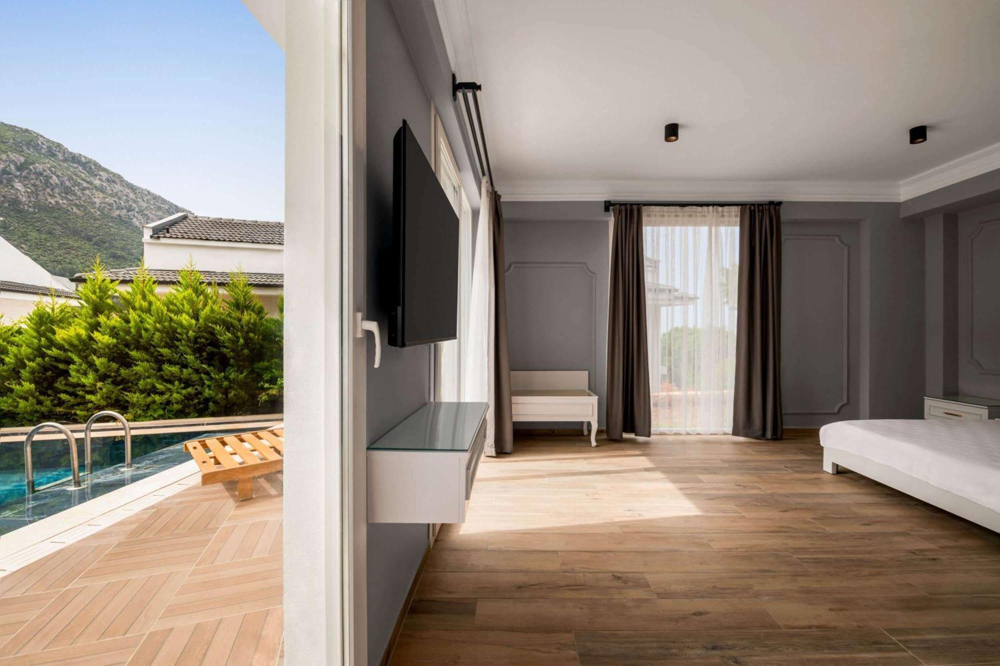 Ramada By Wyndham Fethiye Oludeniz (Adults Only) Exterior foto